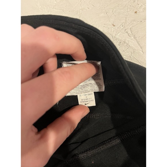 Nike Epic Run Tights Size Medium Running Crop Capri Running Dri Fit Black Womens - Picture 6 of 10